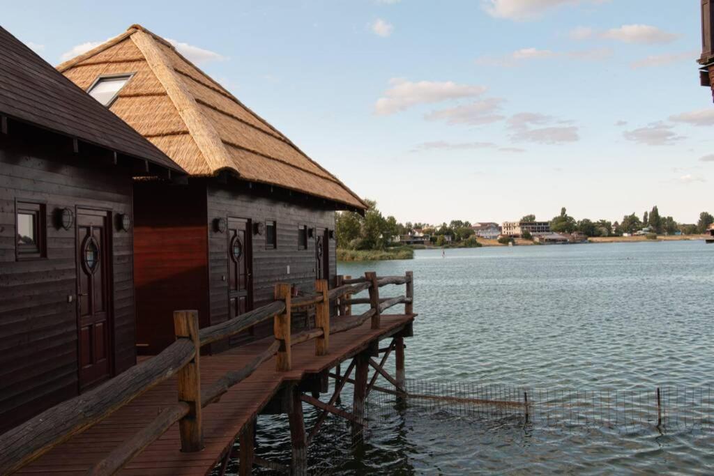 Lake House Senec Villa Exterior photo